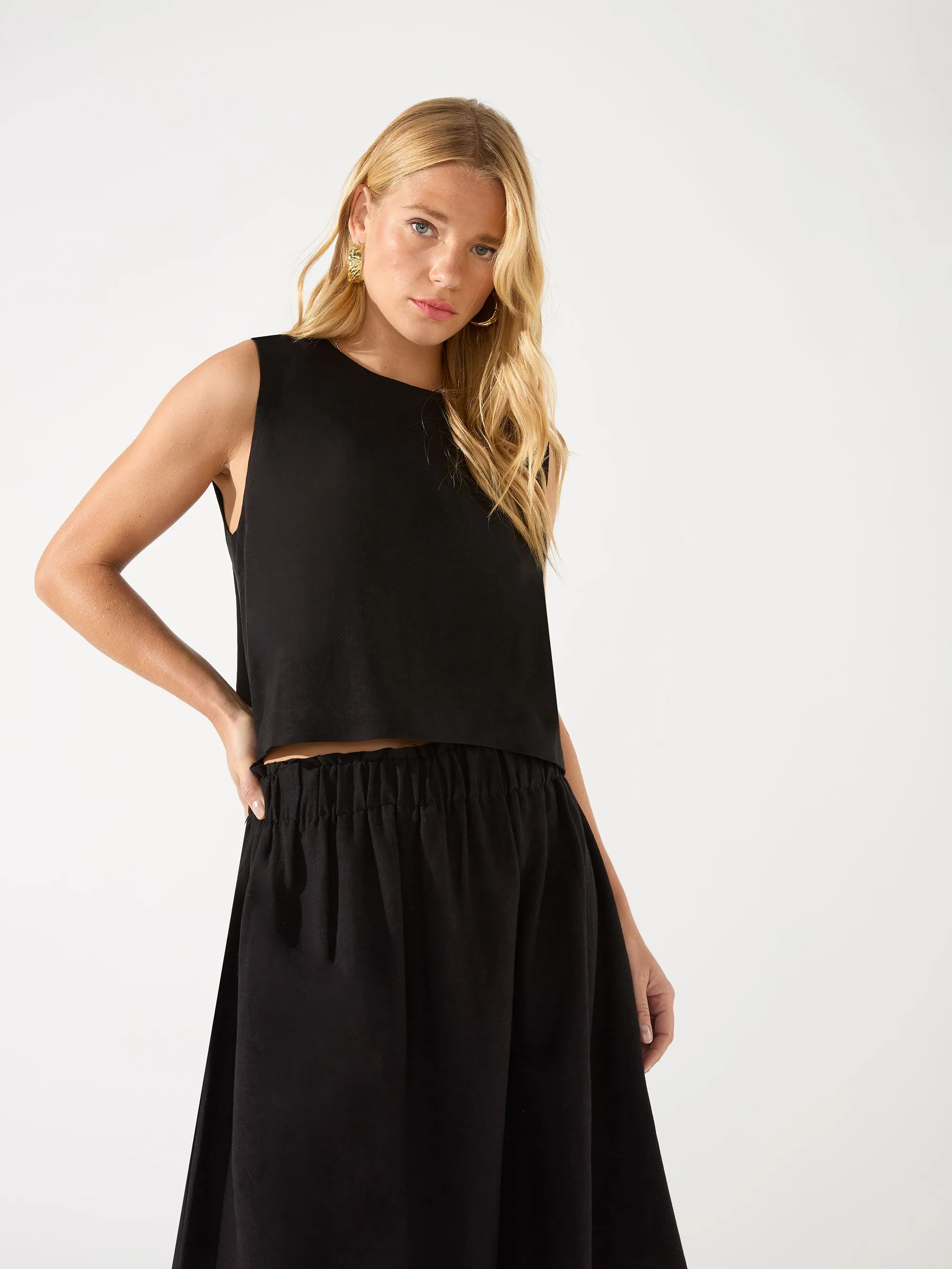 Black Linen Blend Shell Top