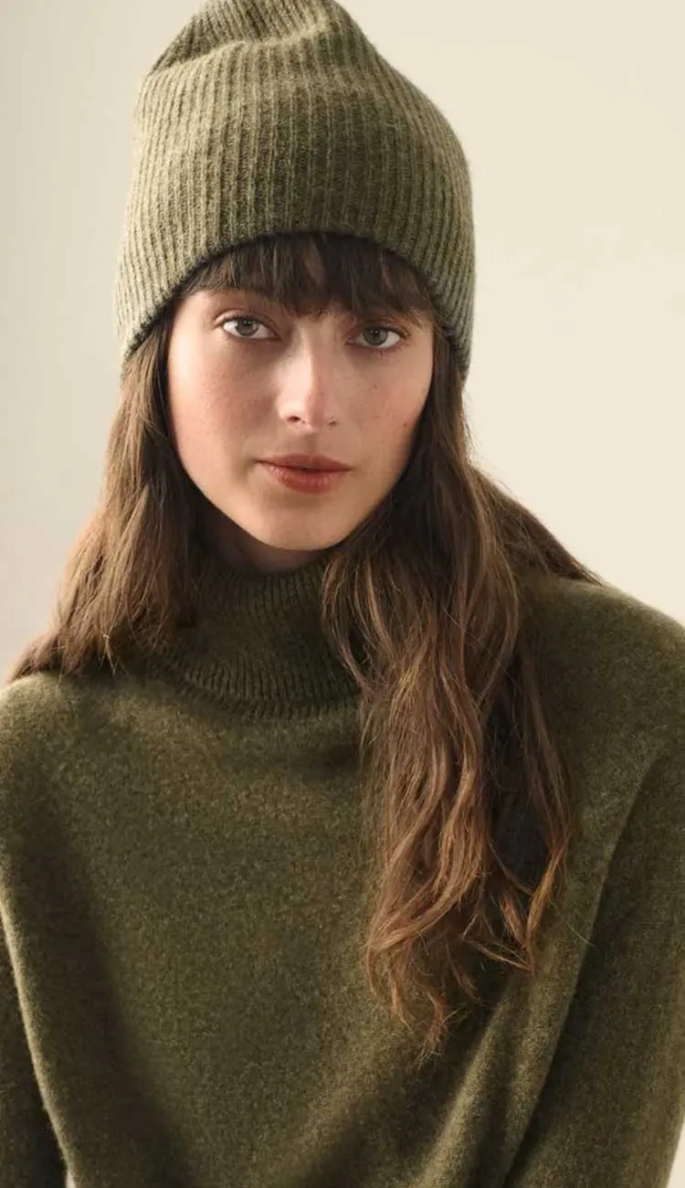 Cashmere Plush Rib Beanie