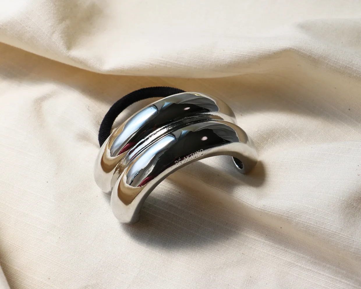 Double Silver Metal Ring Pony