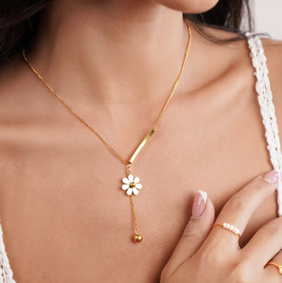 Golden Daisy Tassel Necklace