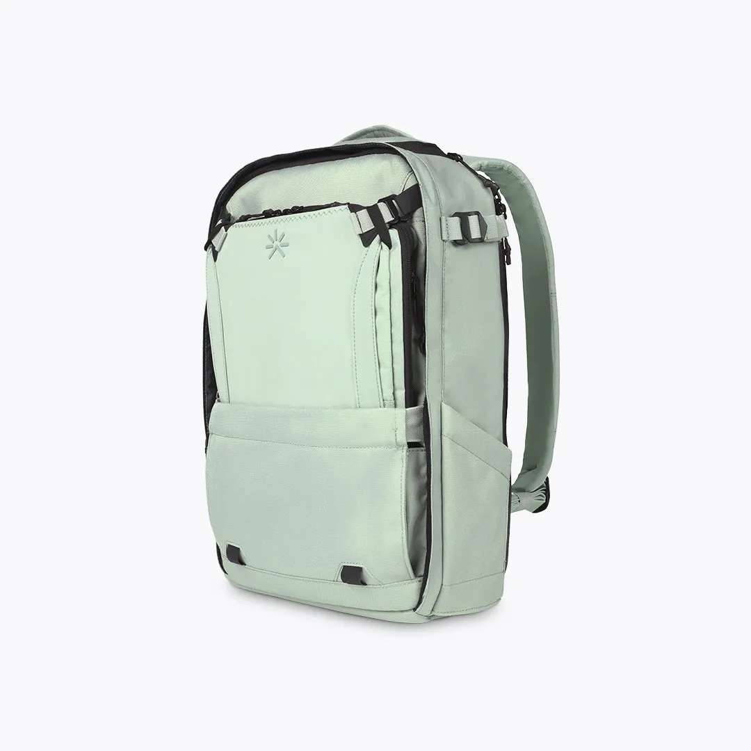 Nest Backpack Desert Green