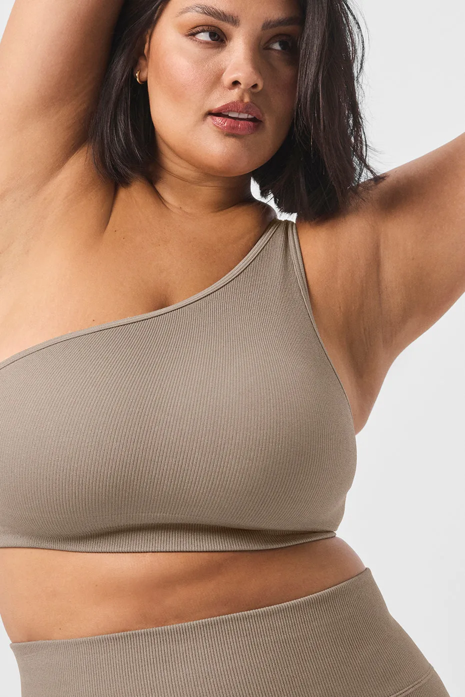 Seamless Ribbed Asymmetric Shimmer Bra Tank - Gravel